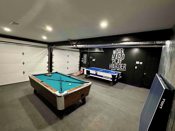 Game Room (1)