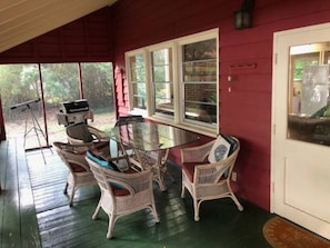 Lakeview Screened Porch