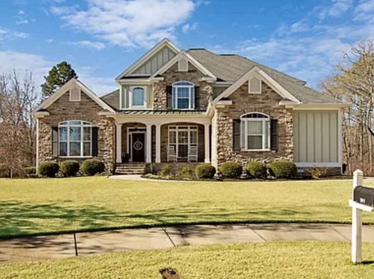 House Rental Close to Master Tournament