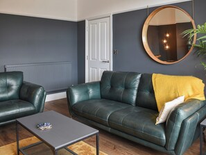 Living room | Ty Isaf, Barmouth