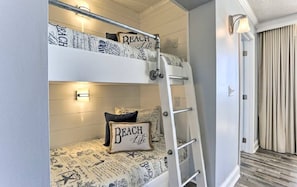 Bunk Nook