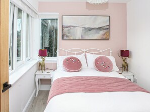 Double bedroom | Forget Me Not Cottage, Culross