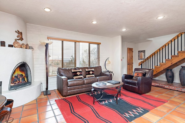 Living Room with Sleeper Sofa and Kiva Fireplace