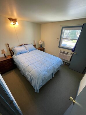 Bedroom (1)