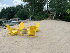 Private Beach Front Peninsula - Your very own Slice-of-Heaven! Slice-of-Heaven TC | Spa Retreat | Silver Lake CottageKayaks, canoe, row boat, SUP's all included!