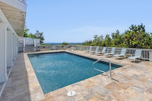 CC006: Bella Costa | Private Pool Area