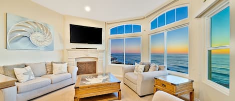 Living Room with a Sunset Cliffs view