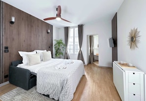 Comfy sofa bed for 2 people