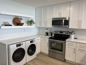 Remodeled: New washer, dryer and dishwasher