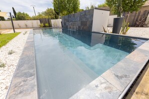 belle piscine de 9X3