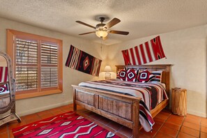 Primary Bedroom with 1 Queen Bed