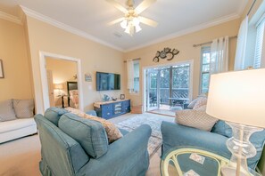 Great living area facing shaded woods