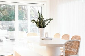 A simple yet stunning centerpiece