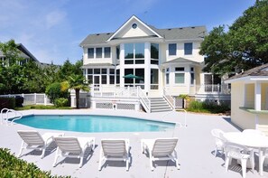 CC148: Array Of Sunshine | Pool Area