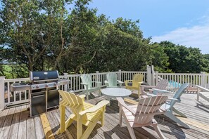 CC180: Perfect Peach | Mid Level Sun Deck