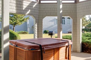 Bain à remous extérieur