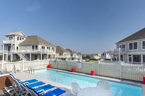 HK56: Hilltop Haven | Pool Area with Hot Tub (2025 Pool Opening Date: 4/20/25)