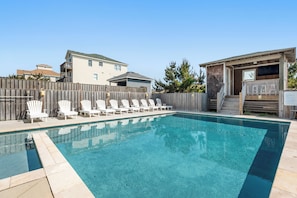 SN06: Cobia | Private Pool Area