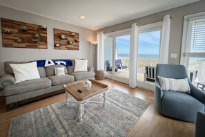 Living room w/ocean views