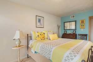 Bedroom 2 with 1 Queen Bed