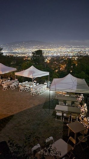 Diplomatic or wedding receptions up to 50 ppl, +$5,000 includes all but food.
