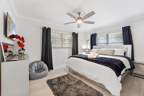 Master Bedroom with private bathroom 