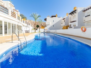 Water, Sky, Property, Building, Swimming Pool, Azure, Body Of Water, Seaside Resort, Leisure, Aqua