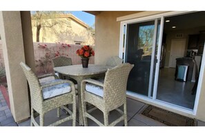 patio counter high  table set