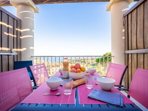 Tableware, Furniture, Property, Table, Sky, Light, Azure, Chair, Water, Outdoor Furniture