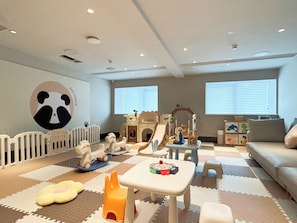 Children’s play area – indoor