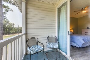 Screened Balcony | Golf Course Views
