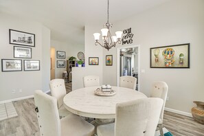 Dining Room | Dishware & Flatware Provided