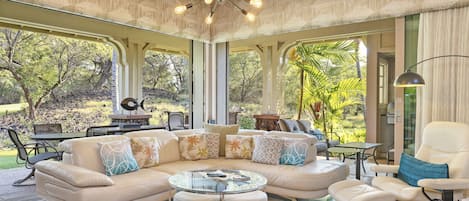 Beautiful open living room