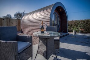 Bracken Burrows - 1 Bedroom Pod - New Hedges (21319)
