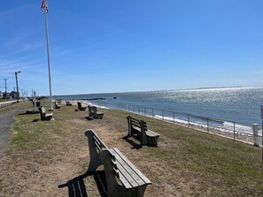 Private Beach
Close to Saybrook Point 
Saybrook Point Inn Restaurants