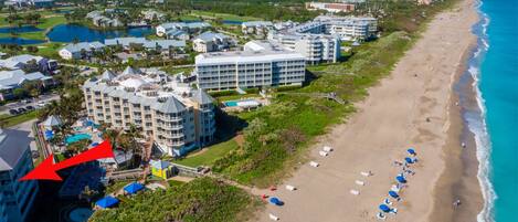 Spoonbill 2308 Balcony NE Side of Building Overlooking Marriott Tiki Bar & Ocean