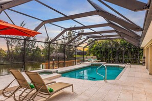 Welcome to the Grand Palm Canal! A waterfront vacation home filled w/ fun activities for families and friends!