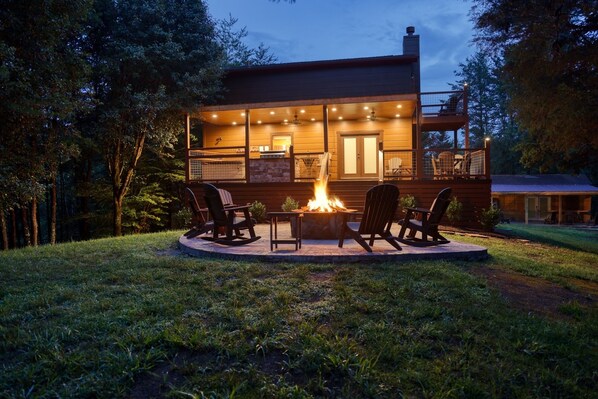 Beautiful back patio with plenty of privacy with 1.5 acres