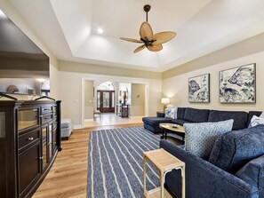 Main Living Room at 5 Ketch