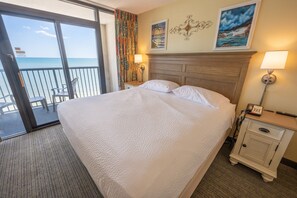 View the Ocean from the Main Bedroom!