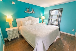 Amazing Bedroom, Beautifully Decorated