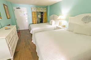 Amazing Bedroom, Beautifully Decorated