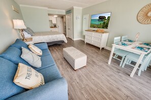 Beautiful Bedroom with Ocean View