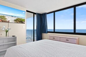 Main Bedroom with Direct Oceanfront Views!