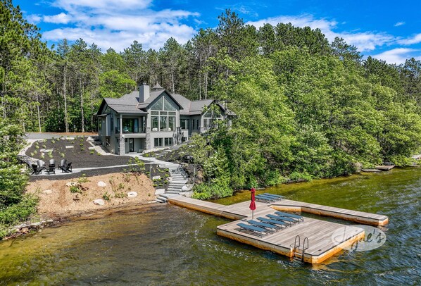 Sunset Ridge, Dock &amp; Seating