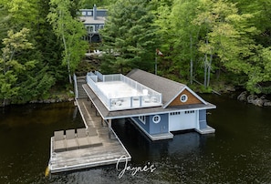 Waterfront & Boathouse