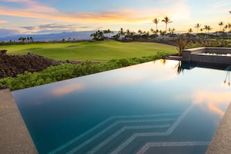 ❤️PiH❤️ ELEGANT ESCAPE ★ Heated Private Pool & Spa ★ Detached Ohana Suite ★