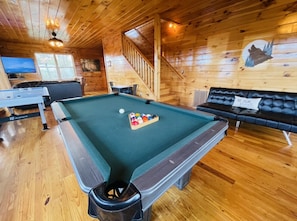Spielezimmer