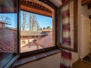 Himmel, Wolke, Essen, Pflanze, Geschirr, Tabelle, Fenster, Berg, Obst, Holz