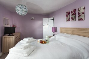 Brookview, Lower Swell: Bedroom two with 4'6 double bed